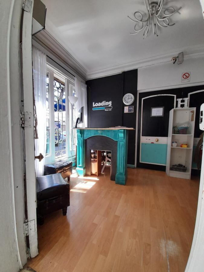 Atacama Hostel Backpackers Сантяго Екстериор снимка