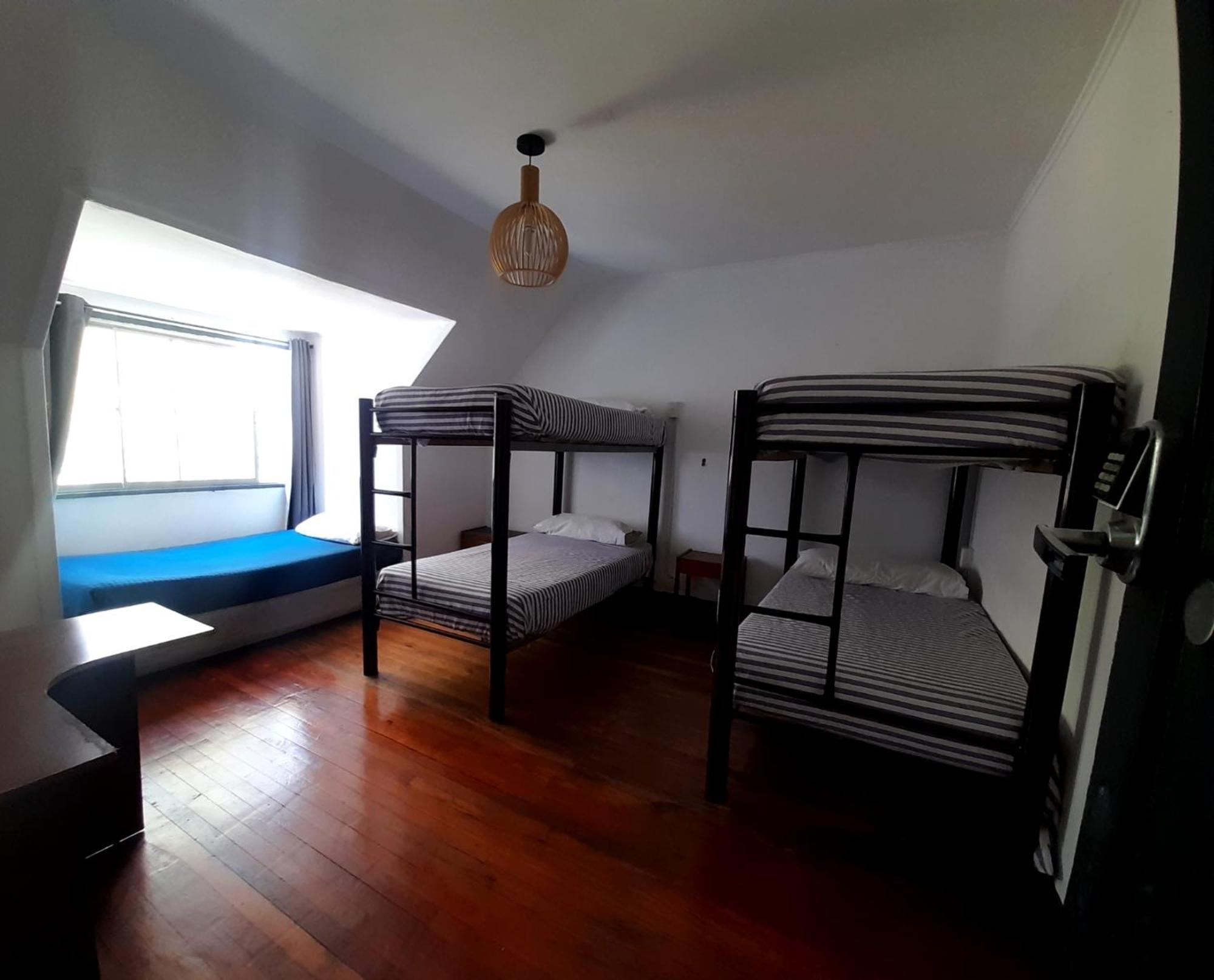 Atacama Hostel Backpackers Сантяго Екстериор снимка