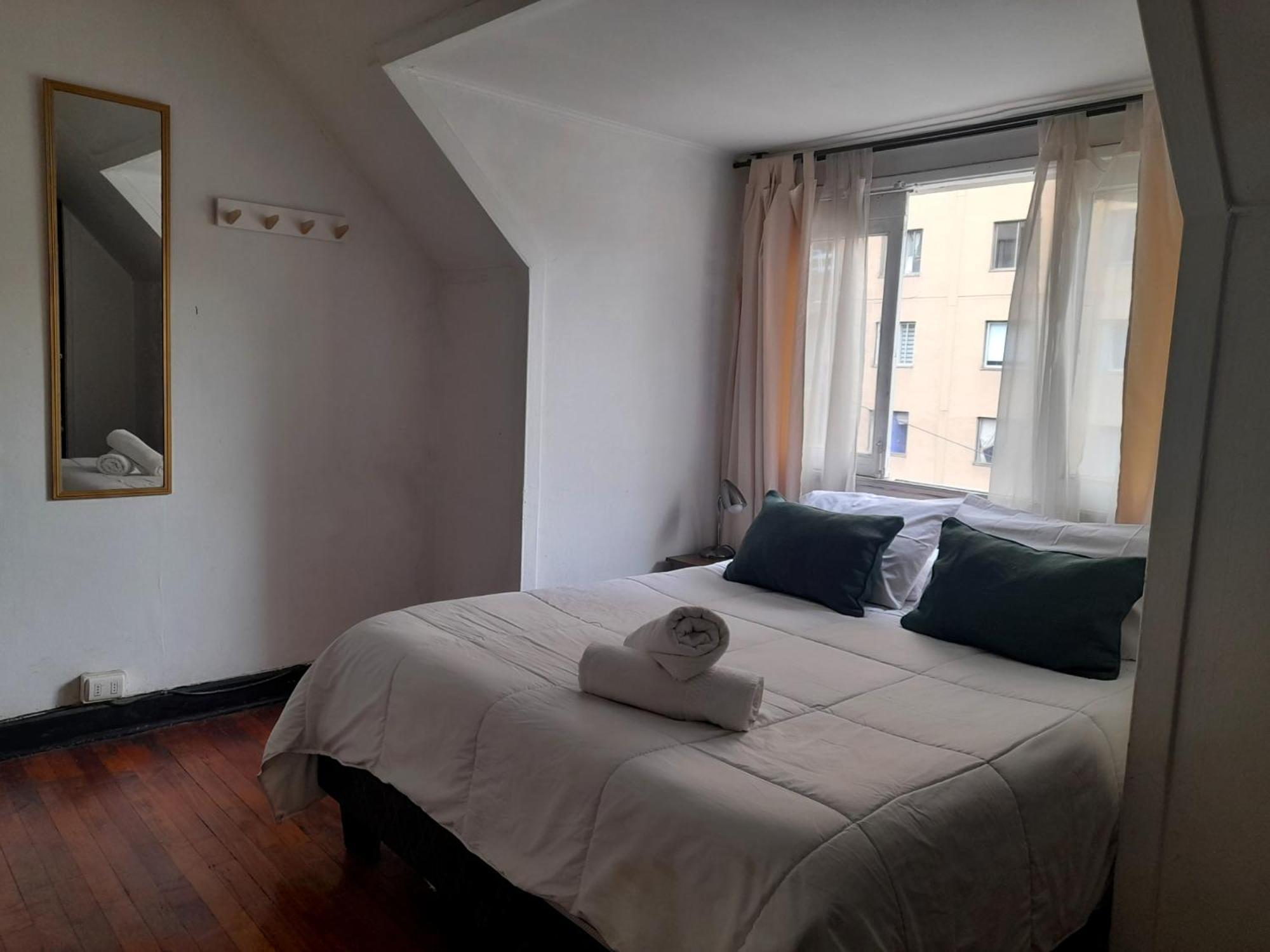 Atacama Hostel Backpackers Сантяго Екстериор снимка