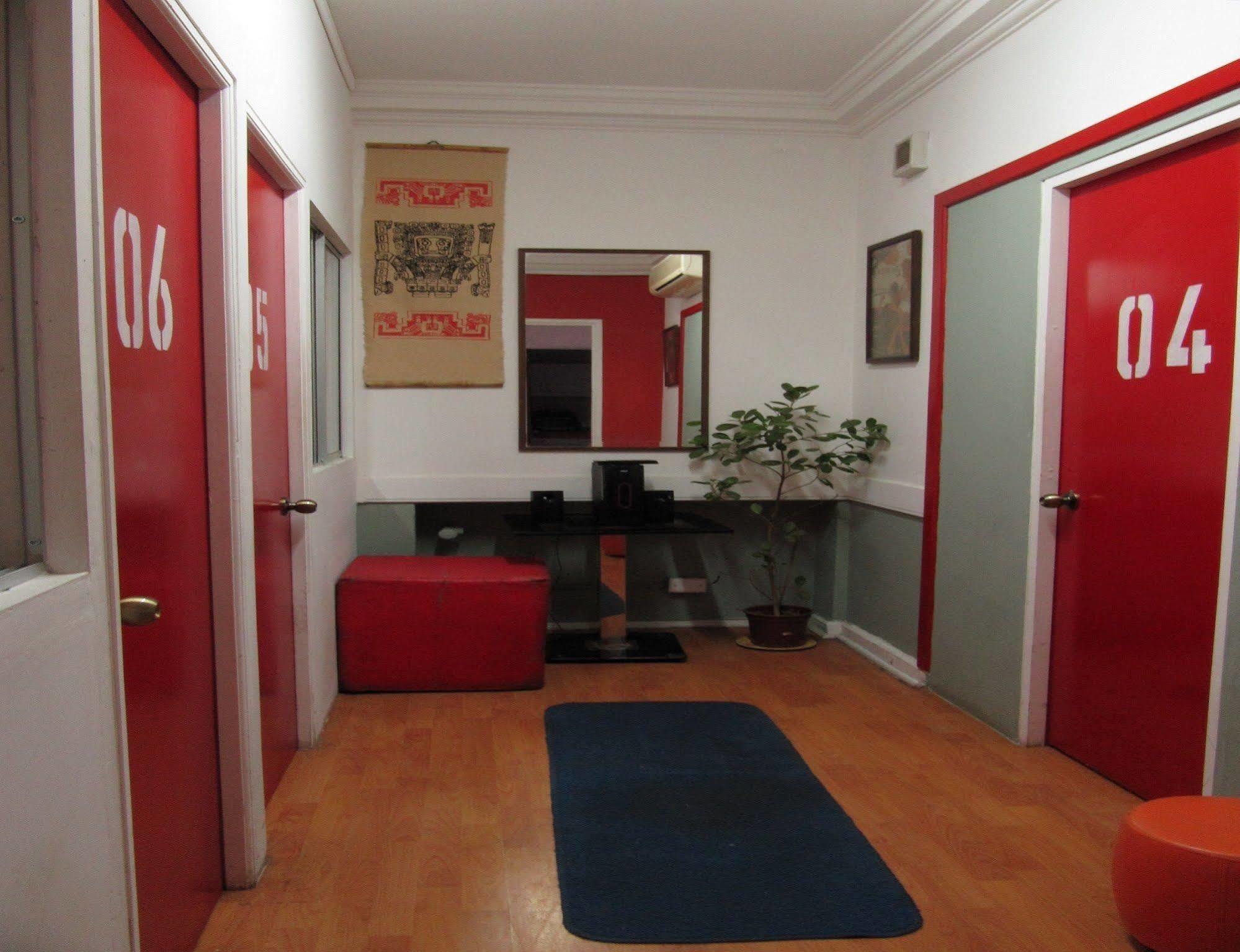 Atacama Hostel Backpackers Сантяго Екстериор снимка
